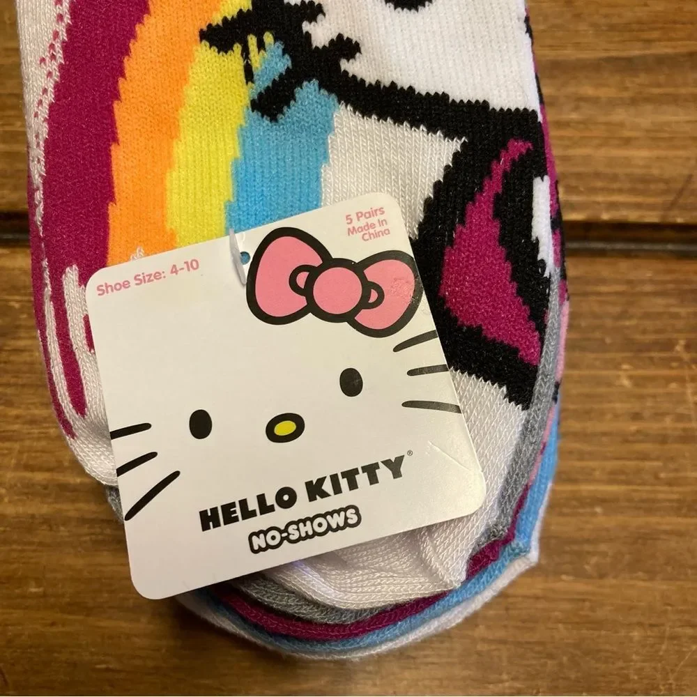Hello Kitty 5 Pairs No Show Socks Retro Artsy Rainbow Kawaii NWT